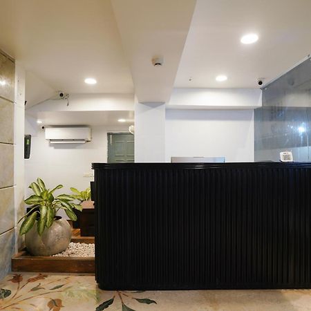 Uptown Hotel Nagpur Exterior foto